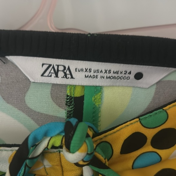 Zara blue, green, yellow printed maxi skirt - Picture 4 of 4
